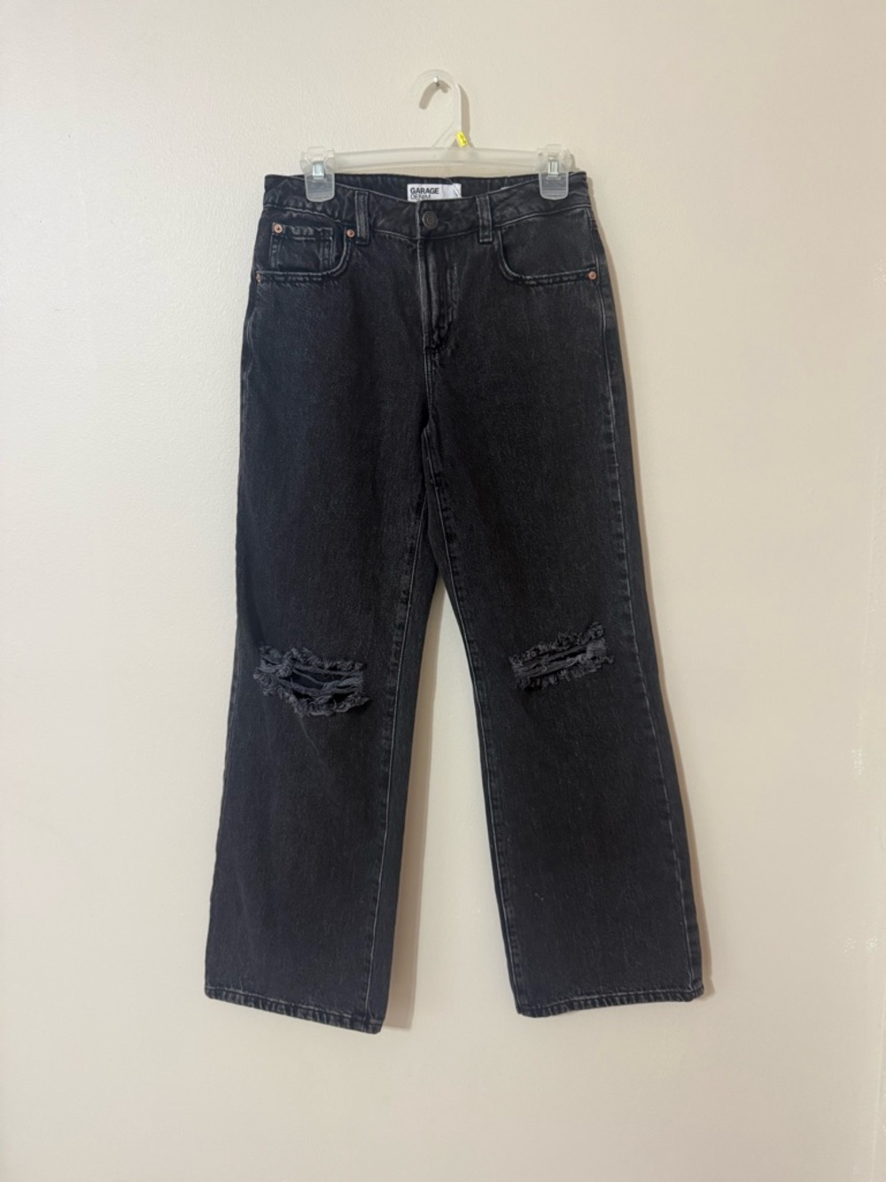 Garage Women’s Size 03/26 Jambe Large Wide Legs Black Jeans Excellent Condition